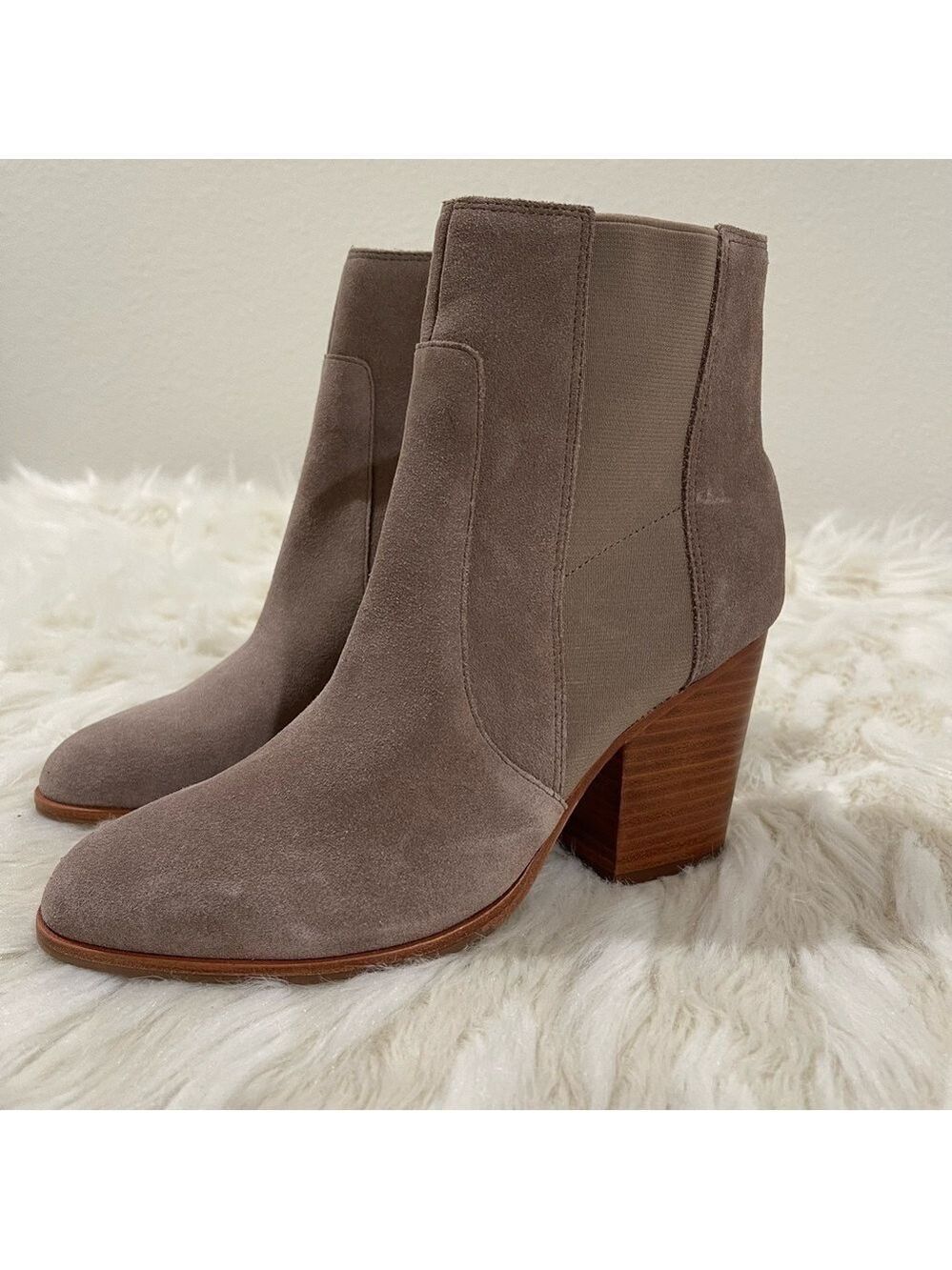 Women’s Soludos Taupe Leather Cowhide Heel Booties 8 US! - Picture 7 of 14